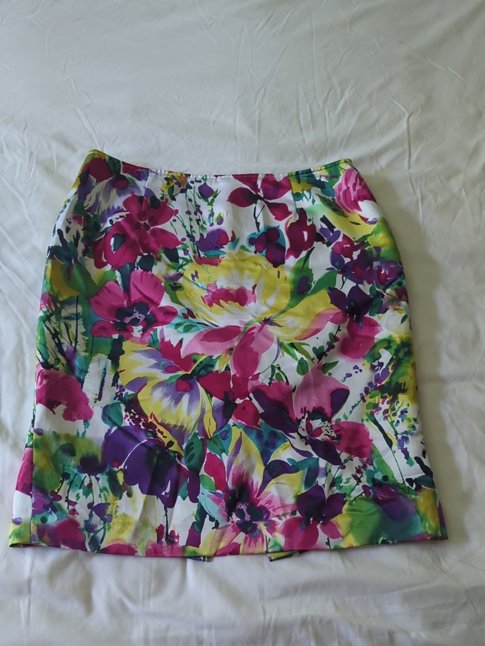 Jones New York Floral Pencil Skirt in White, Pink, Yellow, Green, Purple